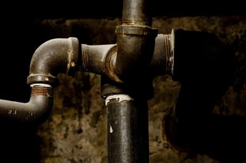 Pipes typically found in homes, ripe for a pipe bursting incident.